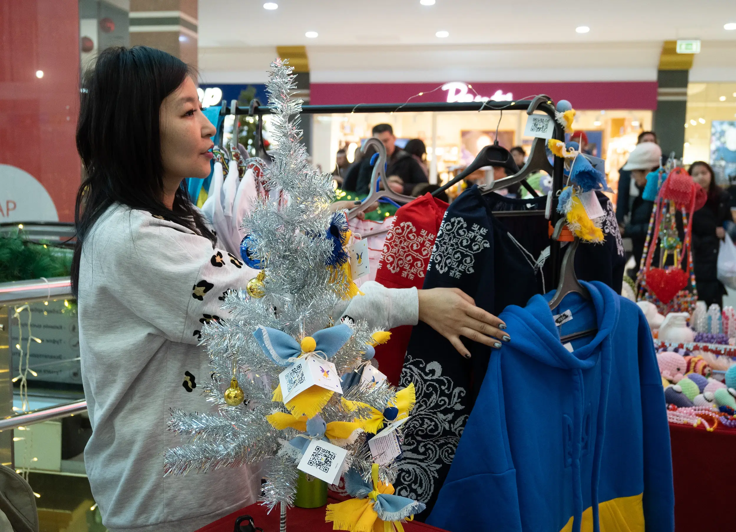 Asemgul at the fair in the KeruenCity shopping mall